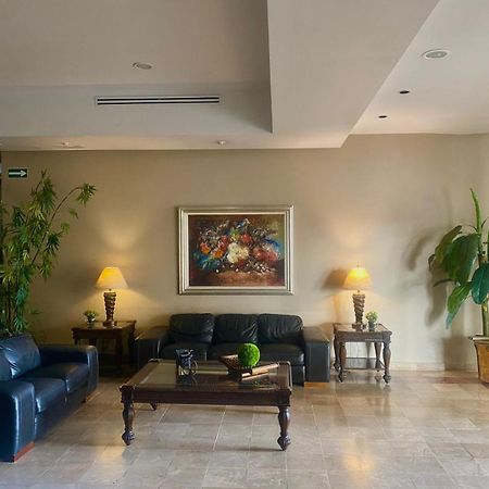 Hotel Santa Fe Camargo Extérieur photo