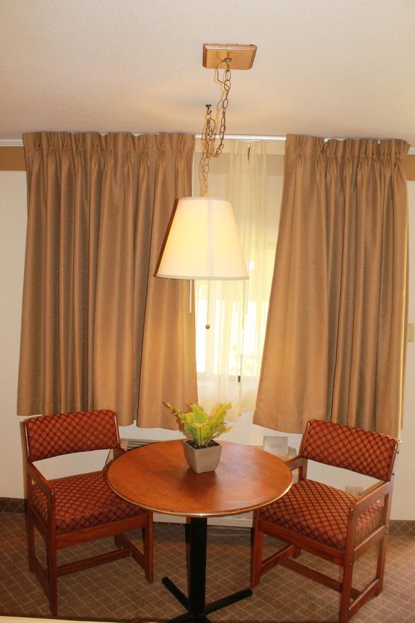 Hotel Santa Fe Camargo Extérieur photo
